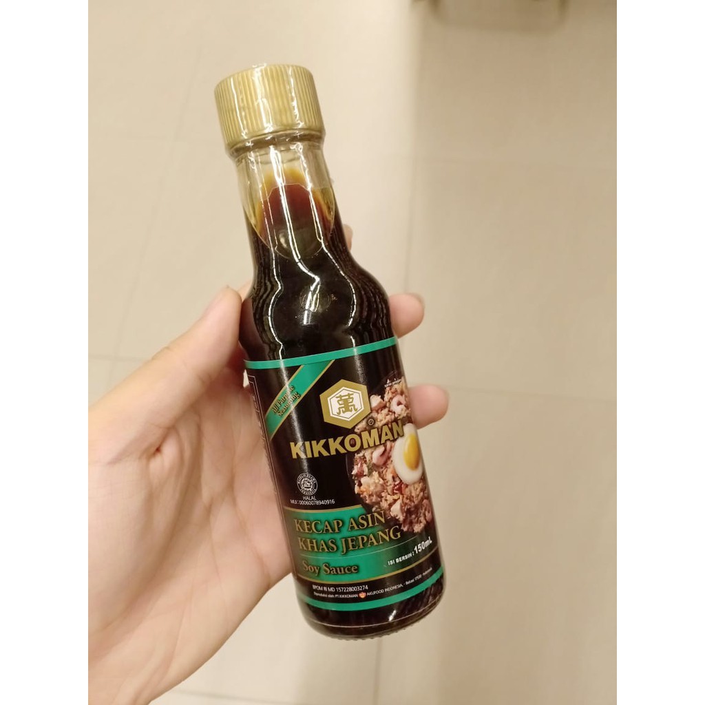 

Kikkoman Kecap Asin Khas Jepang 150 gram