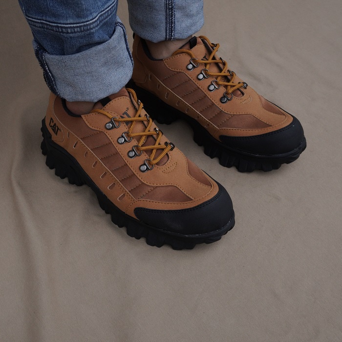 SEPATU CATERPILLAR BULDOZER /SEPATU PRIA SAFETY /SEPATU KERJA/SEPATU BOOT PENDEK - COKLAT