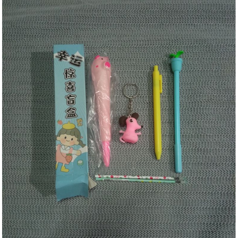 

set alat tulis (pulpen)