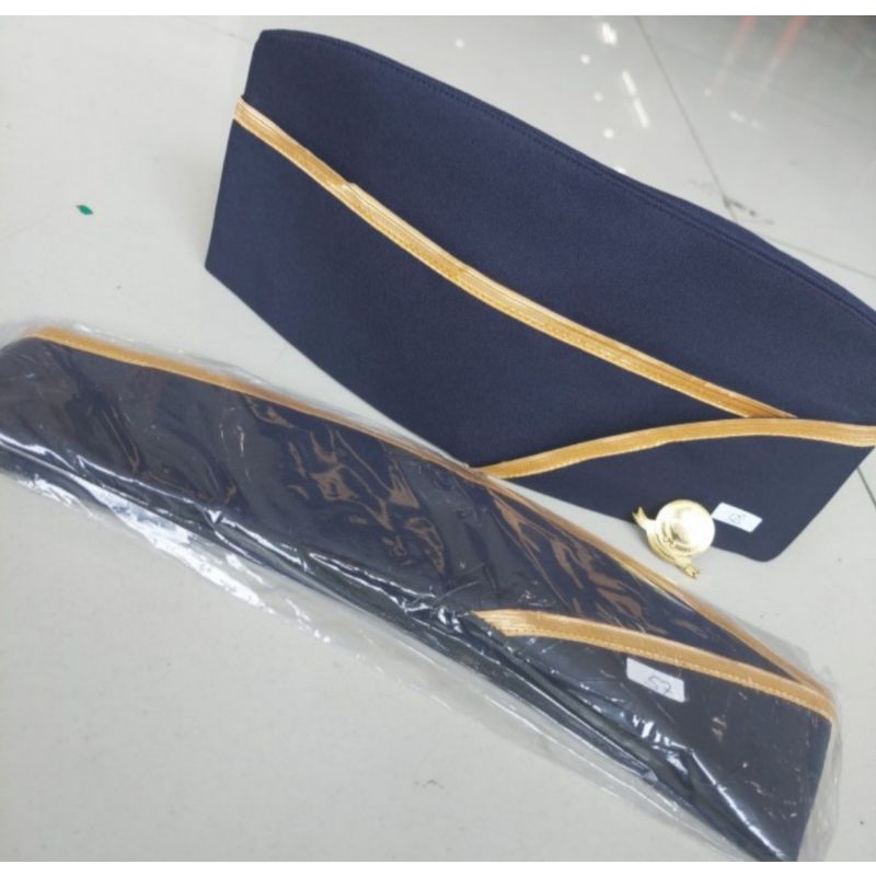 TOPI MUT PERHUBUNGAN LIS KUNING EMAS