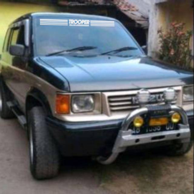 Sticker Trooper Isuzu Kaca Depan