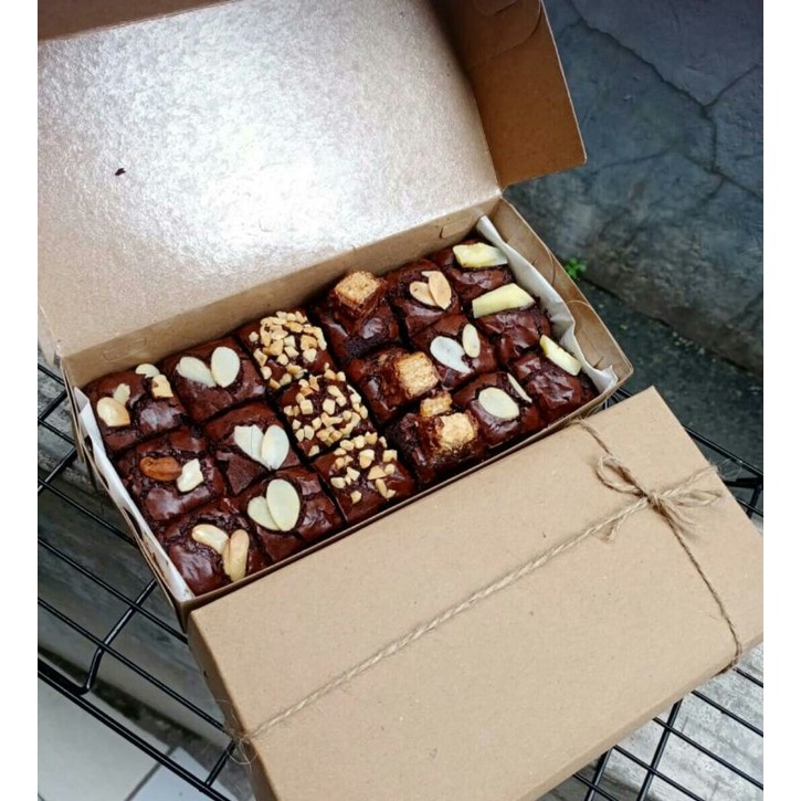 BROWNIES PANGGANG/20*10