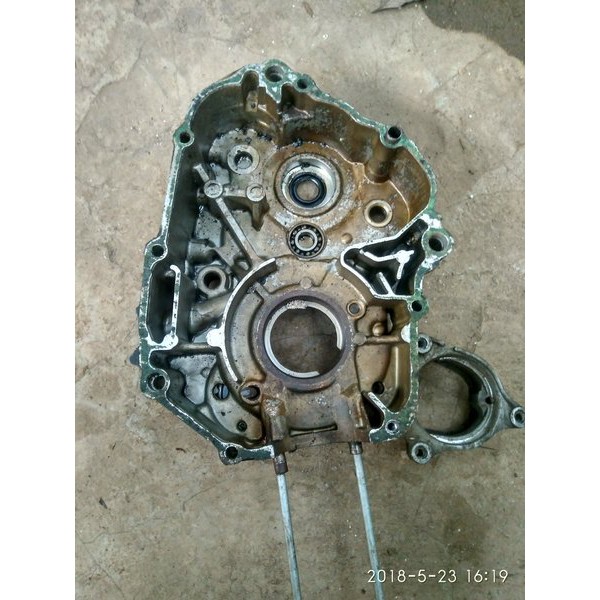 crankcase atau blok tengah honda legenda ori copotan
