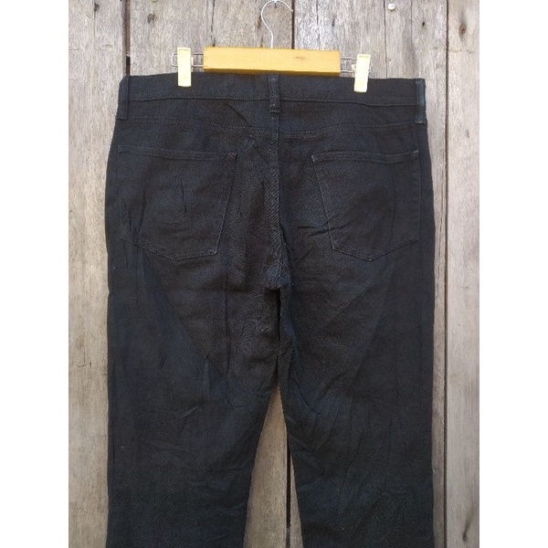 gu uniqlo slim fit jeans hitam size 34 second original preloved