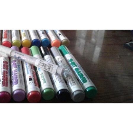 

Artline Shirt Marker spidol permanen khusus untuk baju / kaos / kain