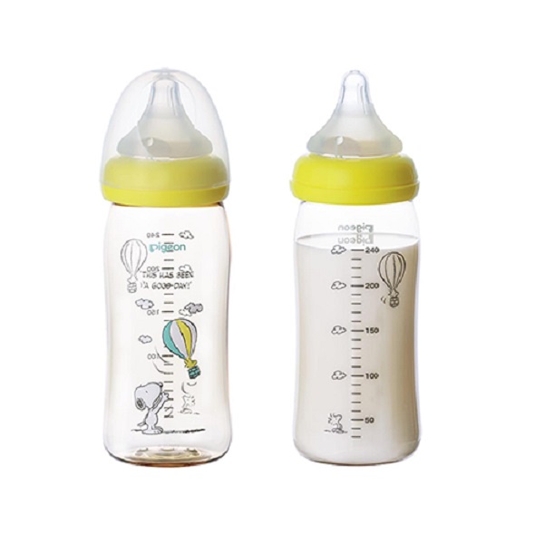 Pigeon PPSU 240ml Snoopy and Woodstock SofTouch Wideneck Bottle Botol Susu