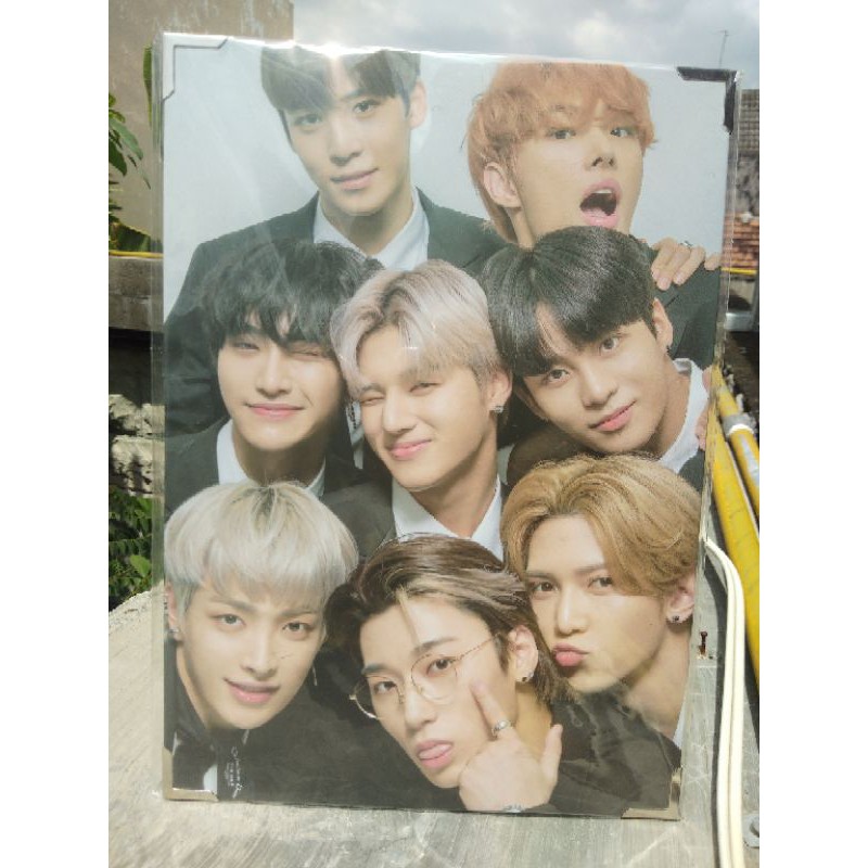 ATEEZ 1ST FANKIT HARD PHOTO [boleh nego]