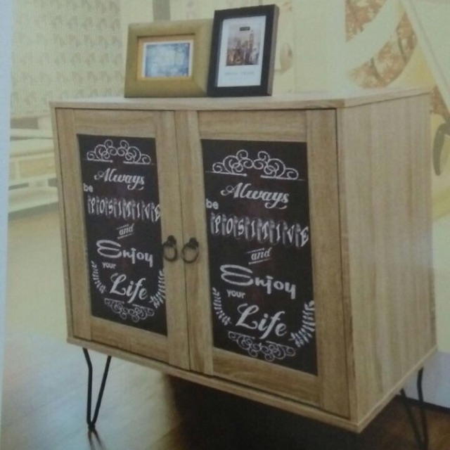 

sideboard chalk