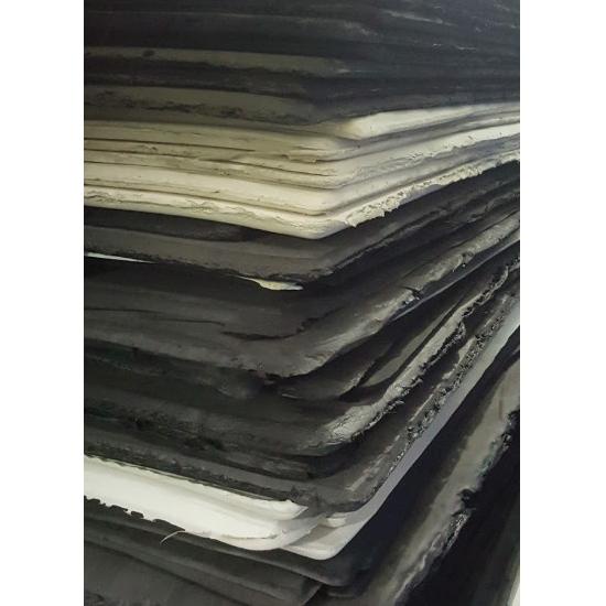 

Spon Karet Ati Eva Sponge Lembaran Hitam Tebal 15 Mm