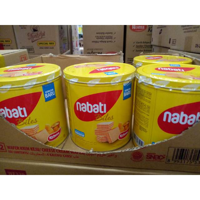 Recheese wafer nabati kaleng 350gr richoco