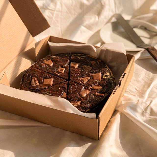 

brownies pizza