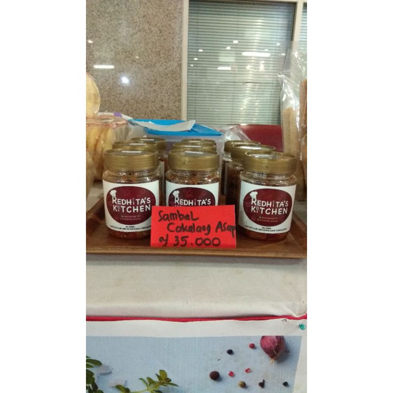 

Sambal Cakalang Asap berat 250 gram