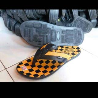 SENDAL JEPIT  PRIA VANS  KULIT SINTETIS SANDAL  JAPIT FLAT 