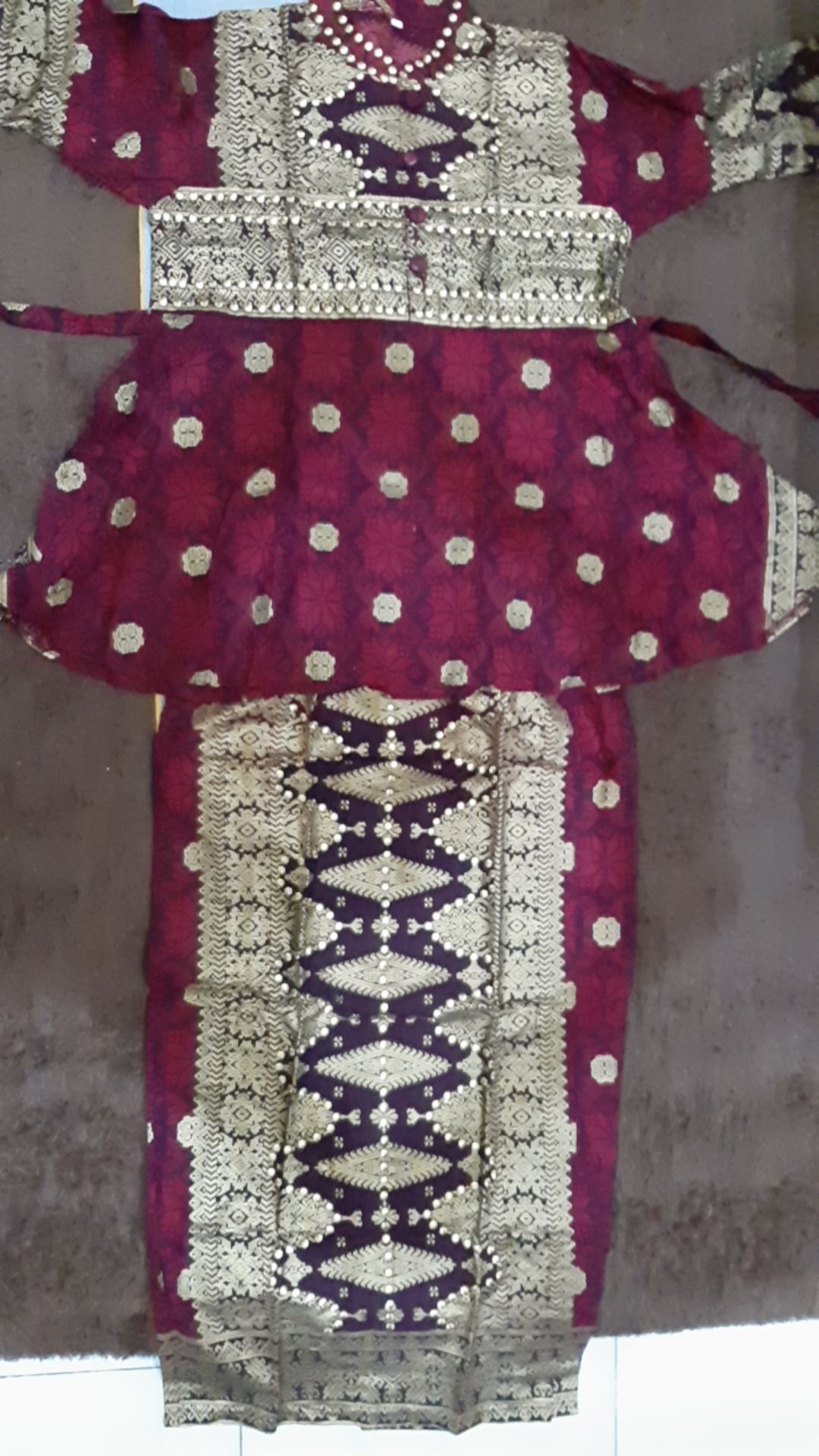 Setelan Peplum Songket Batik Jupri Palembang Ada Cowok Anak Cewek Dan Cowok Foto Terpisah Chat Admin