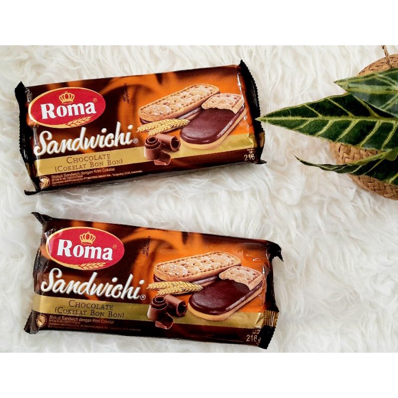 Roma Sandwich Cokelat dan kacang 189 gr