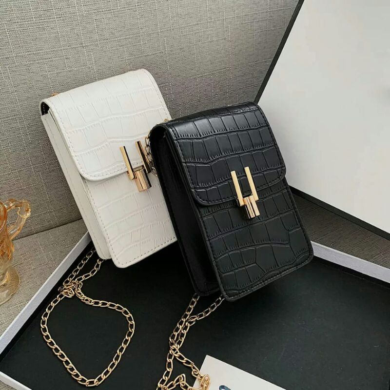 RUBI~TAS SELEMPANG WANITA/SLINGBAG WANITA KEKINIAN/TAS WANITA MURAH