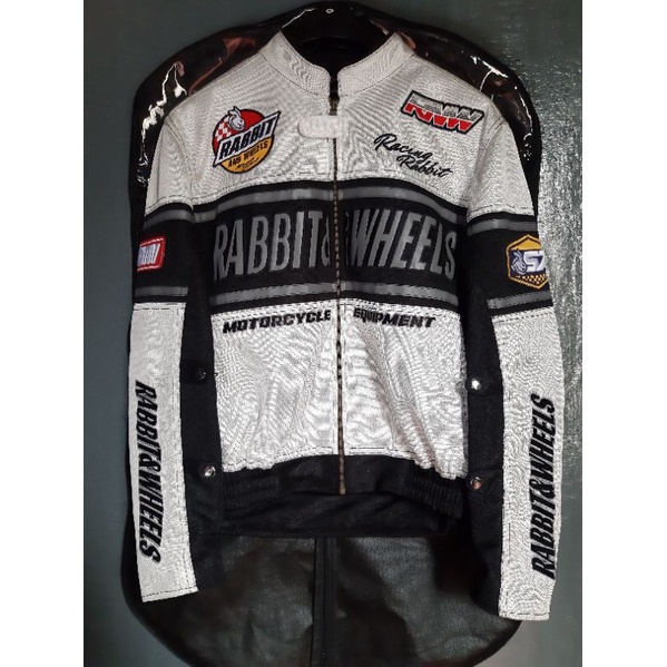 Rabbit And Wheels Rockstar V2 Size M 2x Pake Like New