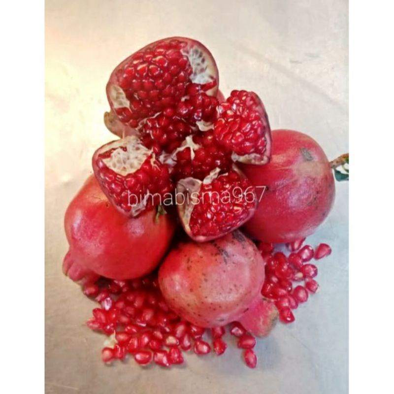 

Buah delima merah segar 1kg BIJI LUNAK
