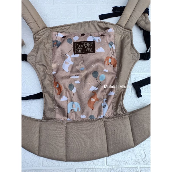 Cuddle me Lite Carrier Preloved