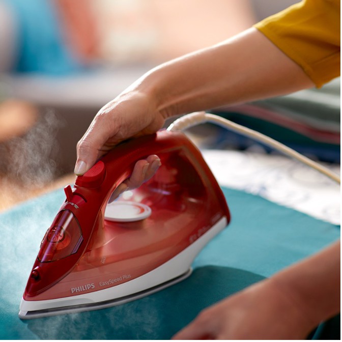 Philips GC1424 Setrika Uap - Steam Iron GC 1424 MERAH