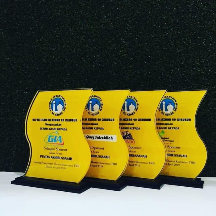 PLAKAT/PLAKAT AKRILIK/HADIAH WISUDA/PLAKAT MURAH tebal 5mm