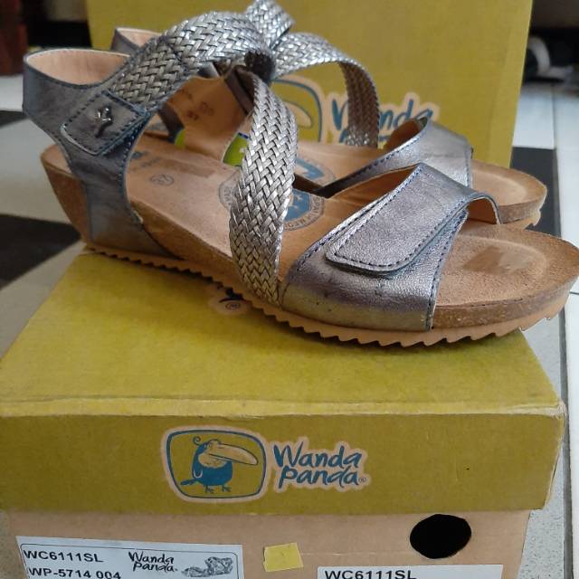 Sandal wedges wanita wanda panda