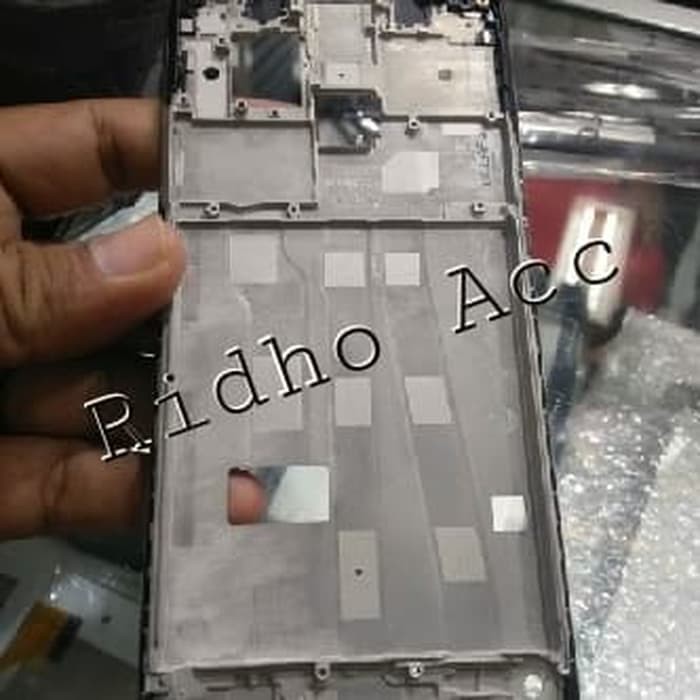 Frame Lcd Tatakan Lcd Oppo F11 Pro/Tulang Tengah Oppo F11 Pro