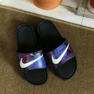 sandal nike wanita