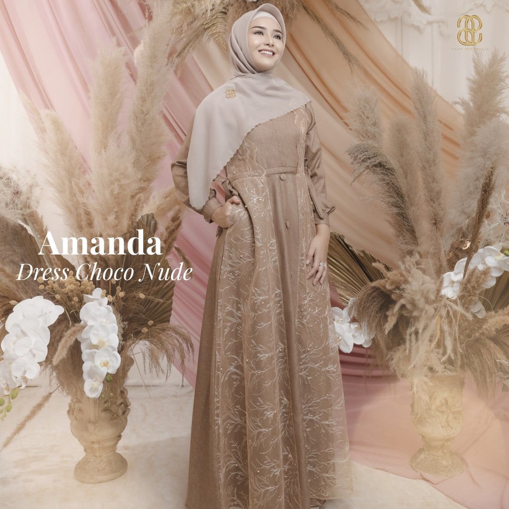 Amanda Dress by Puan