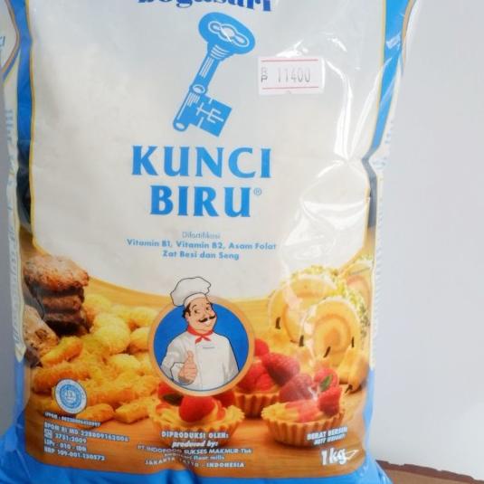 

☊ tepung terigu kunci biru 1 kg premium / tepung protein rendah 1 kilo ➯