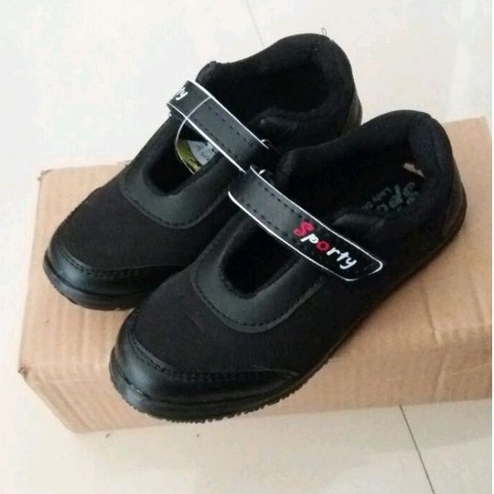 sepatu anak sekolah hitam polos SD TK // sepatu sekolah sporty hitam polos