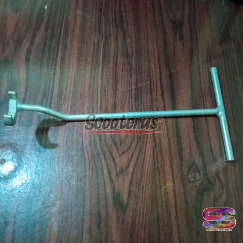 Kunci Pembuka Baut Tangki Kran Bensin Vespa Klasik Bukan Warna Kuning