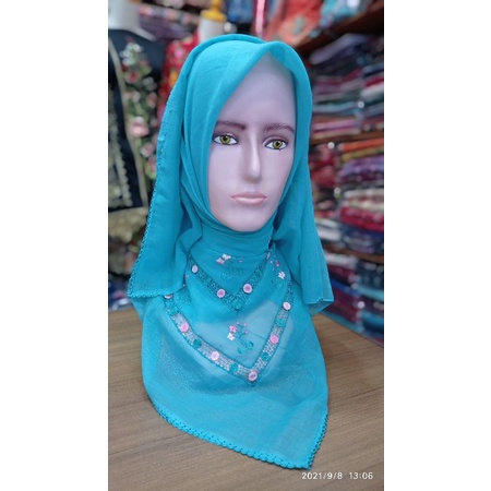 Jilbab Sulam Terawang dengan Renda Tepi ( Handmade ) khas Bukittinggi / Padang