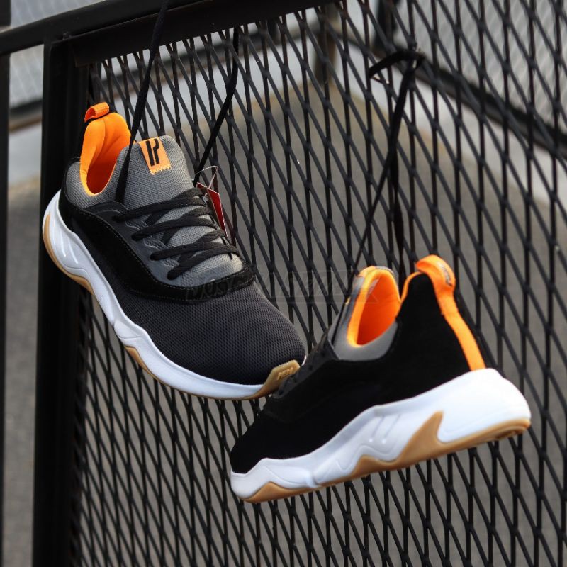 Piero Sepatu Sneakers CNTR - Black/Asphalt Grey/White