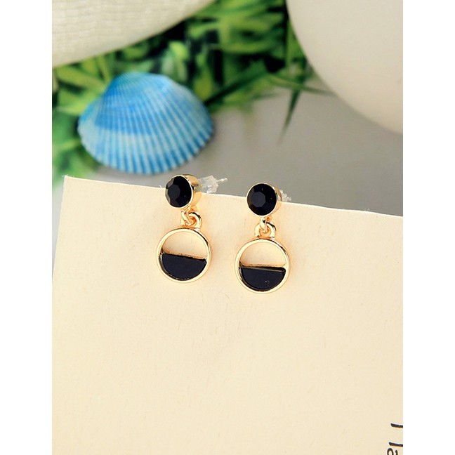 LRC Anting Tusuk Fashion Black Geometric Semicircle Hollow Alloy Earrings K04284