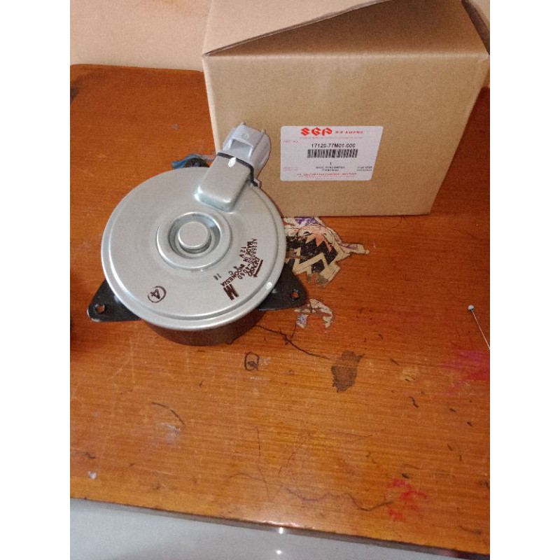 Motor fan radiator Ertiga