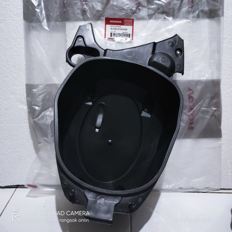 box bagasi Vario 110 karbu original bagasi Vario lama