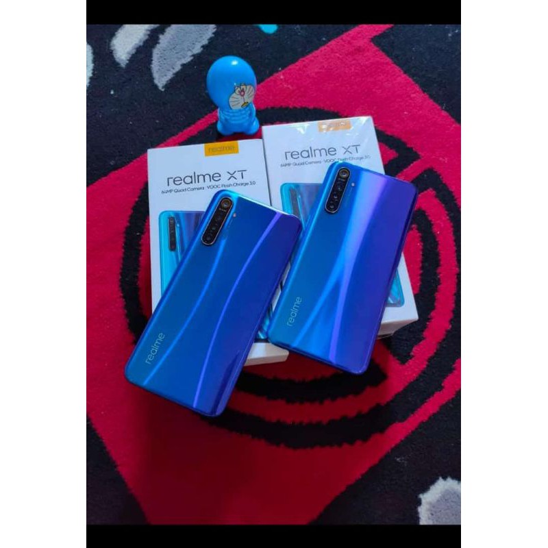 realme xt 8/128