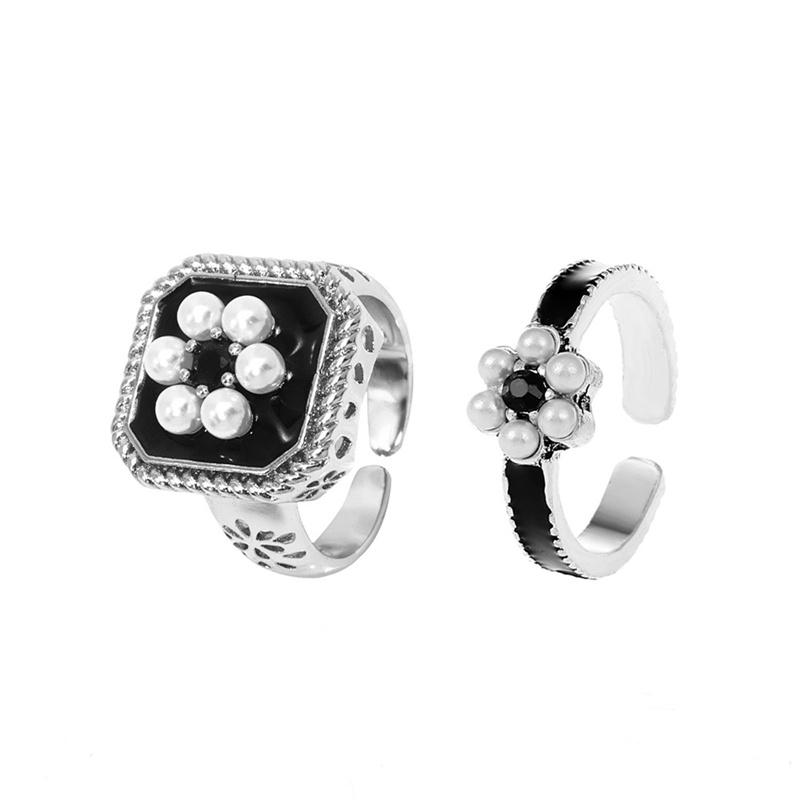 2pcs / Set Cincin Model Terbuka Adjustable Desain Bunga Hias Mutiara Gaya Retro Untuk Wanita