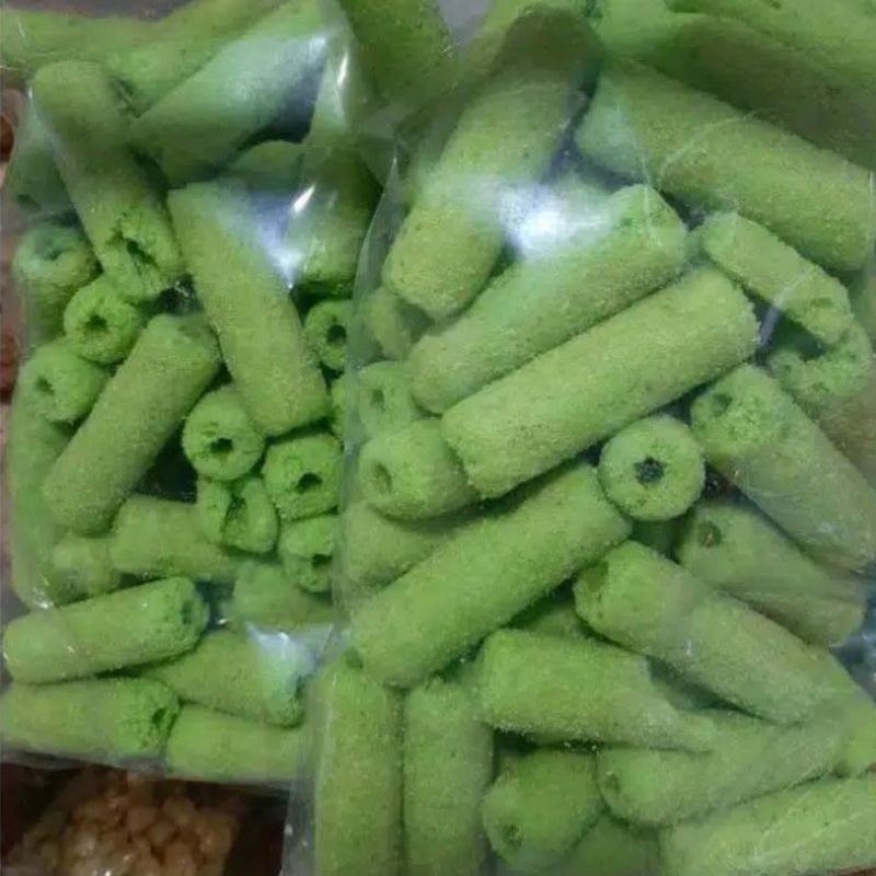 

CEMILAN MOMOGI PANDAN 190GR