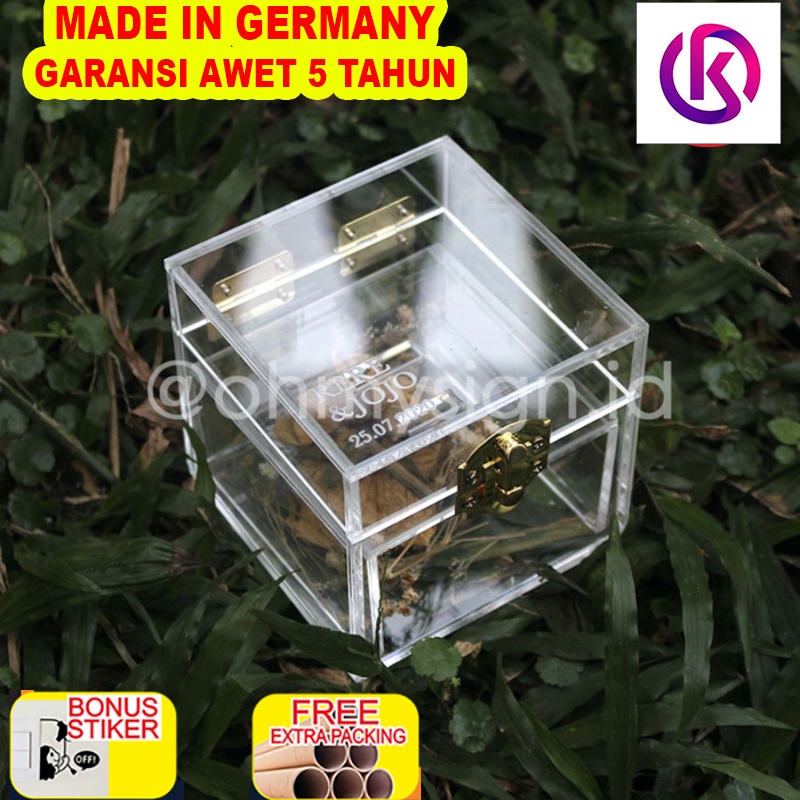 

Terlaris Kotak Akrilik Cincin 85x85x8 Acrylic Box Pernikahan Engagement