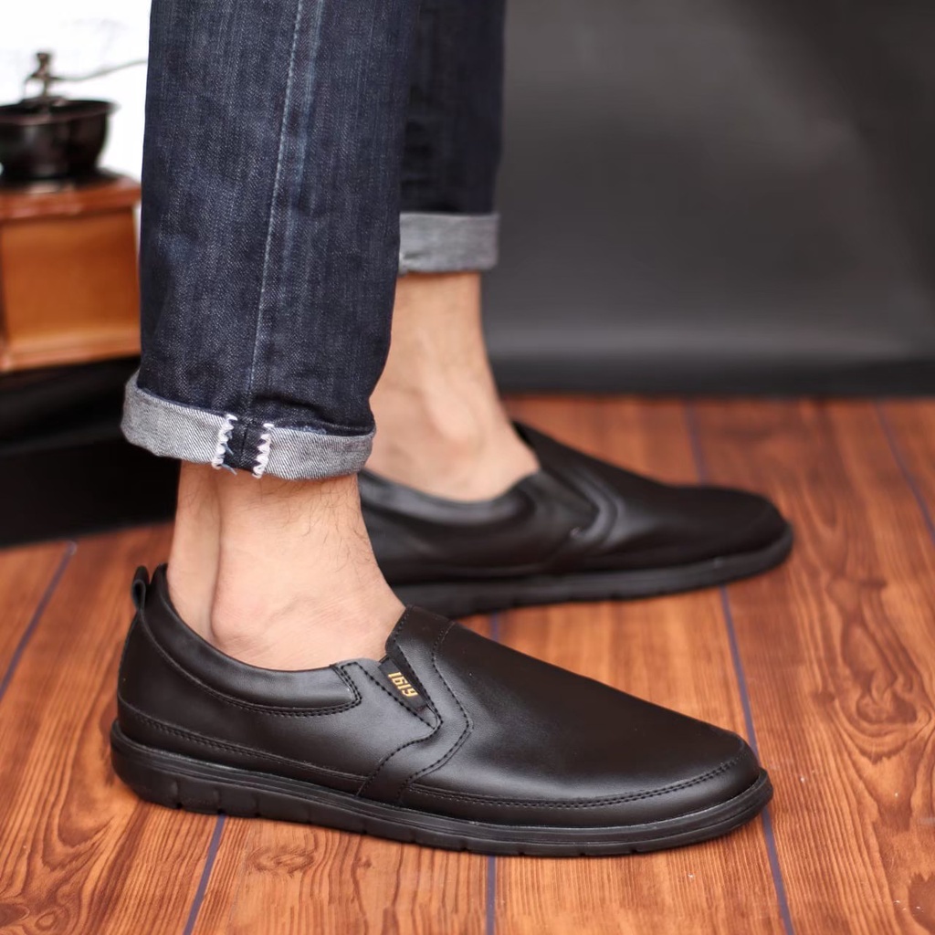 Sepatu Slip On Casual Formal Kulit Asli Pantofel Kerja Kantor Kuliah Original Keren Pria / Cowok Loafer Boi Trandy - Sepatu Pansus Kulit Pria