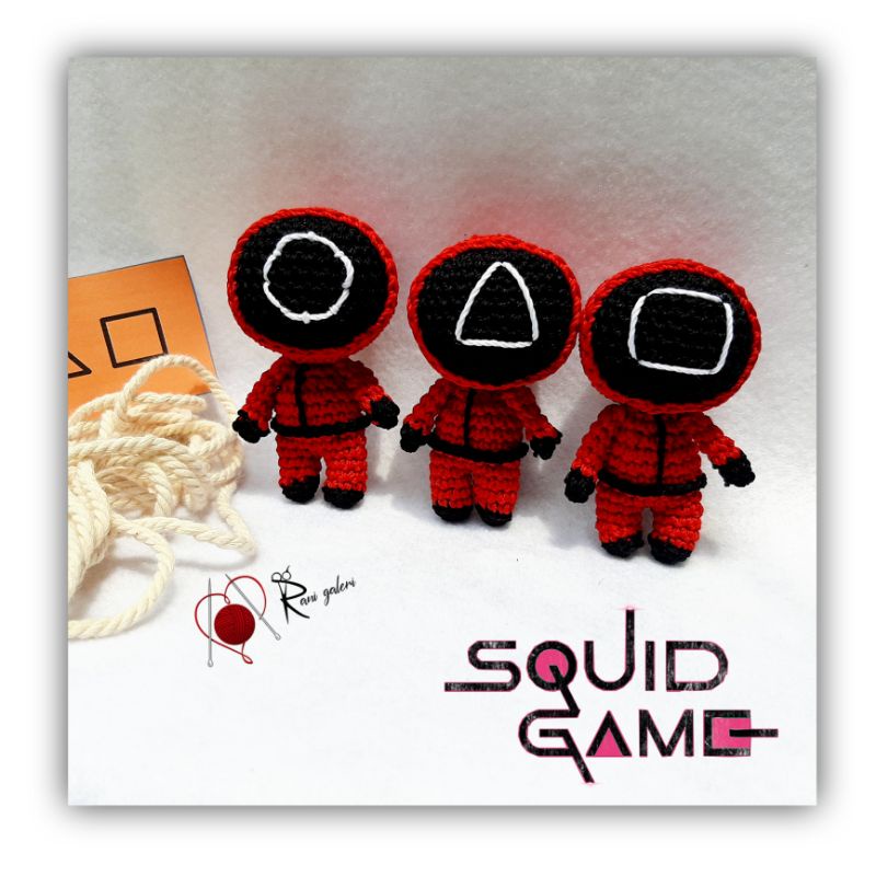gantungan kunci boneka rajut Amigurumi squid game series / boneka squid game