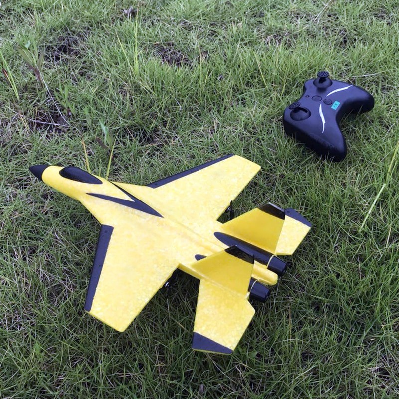 Remote Control Pesawat Terbang Glider Airplane Foam 2.4G RC - FX-820