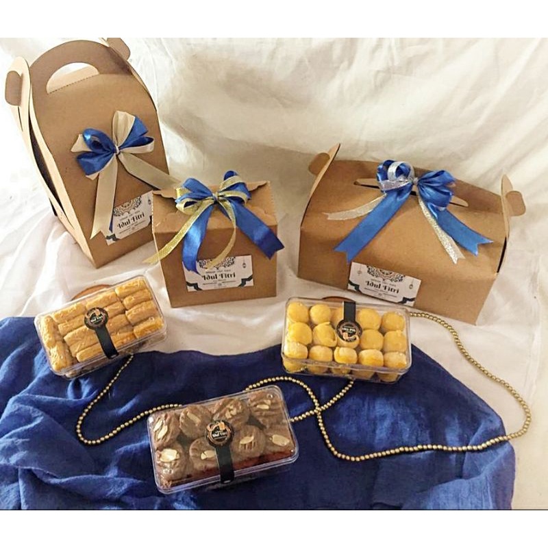 

Kue Kering premium | hampers kue lebaran | paket kue kering lebaran