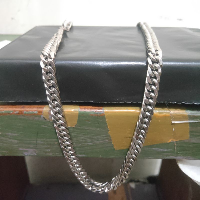 Kalung titanium rantai size besar untuk pria anti karat