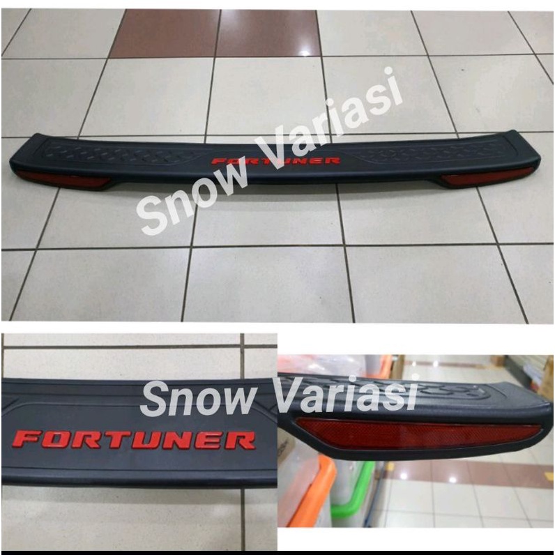 Sil Sill Plate Sillplate Belakang All New Fortuner 2021 hitam reflector