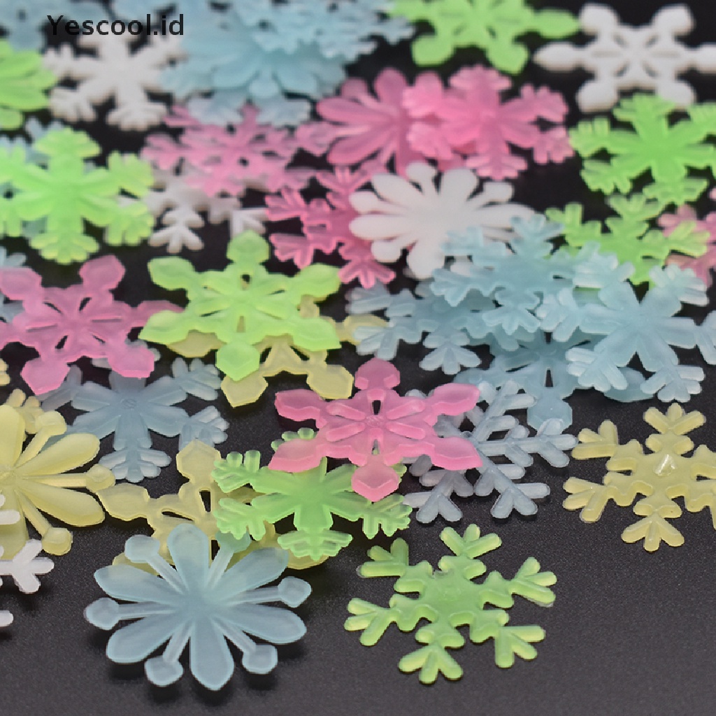 Stiker Dinding Decal Desain Snowflake Glow In The Dark Untuk Kamar Tidur