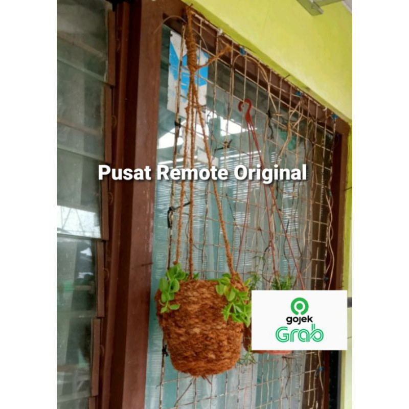 POT TANAMAN POT BUNGA JANDA BOLONG BESAR POLOS WARNA GANTUNG SERABUT KELAPA