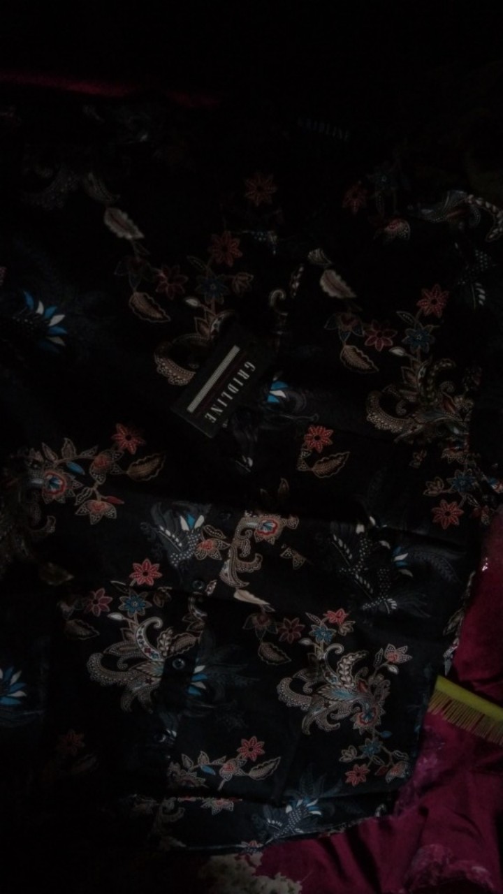 [gridline - Ls040 Black & Navy] Kemeja Batik Slimfit Pria Katun Lengan Panjang